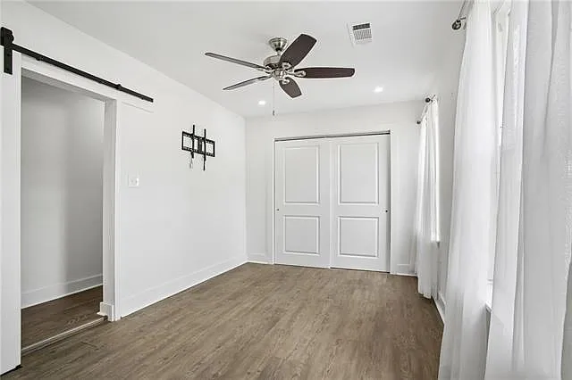 15 Crislaur Ave — Photo 12