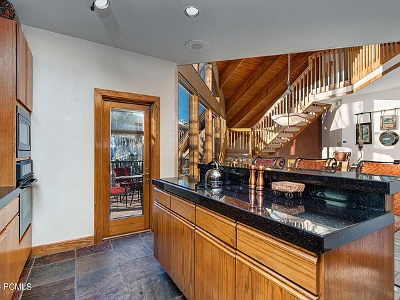 2nd image of 1134 Pinnacle Dr