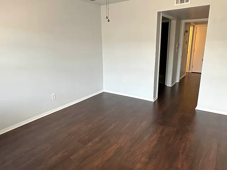 1825 E Lindsey St #2 — Photo 16