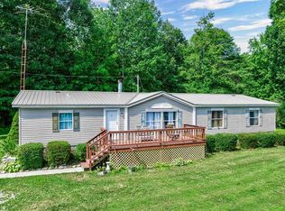 754 New Cut Rd, Whitesville, KY 42378