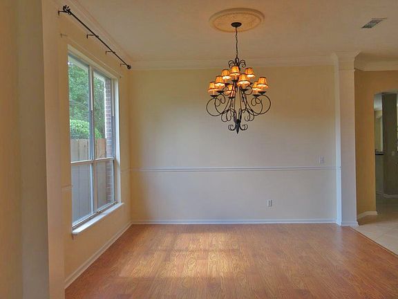 5th image of 1821 Lochamy Ln