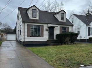 16104 Corkhill Rd, Maple Heights, OH 44137