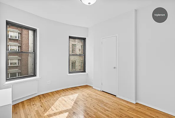 Rented by Triplemint | media 12