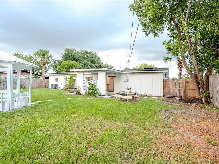 6440 Greylynne St — Photo 47