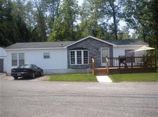 131 Kings Dr SW, Warren, OH 44481