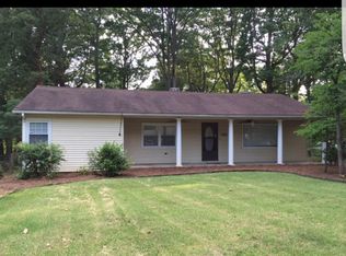 1324 Brookwood Dr, Winston Salem, NC 27106