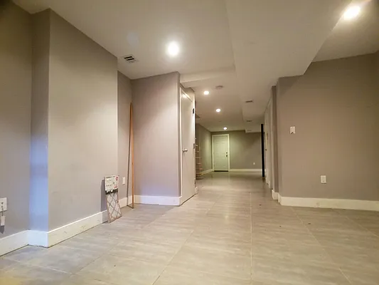 Rented by Evergreen Apartments BK | media 39