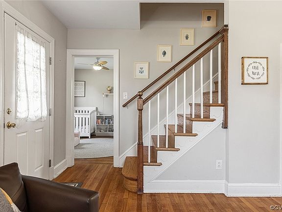 4th image of 4809 Brittles Ln