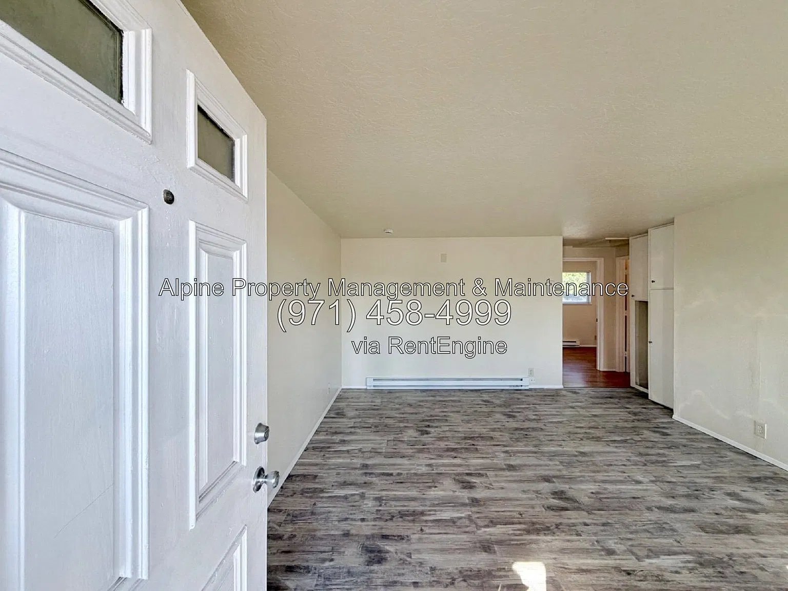 2 bed, 1.0 bath, 900 sqft, $1,395 — Photo 2