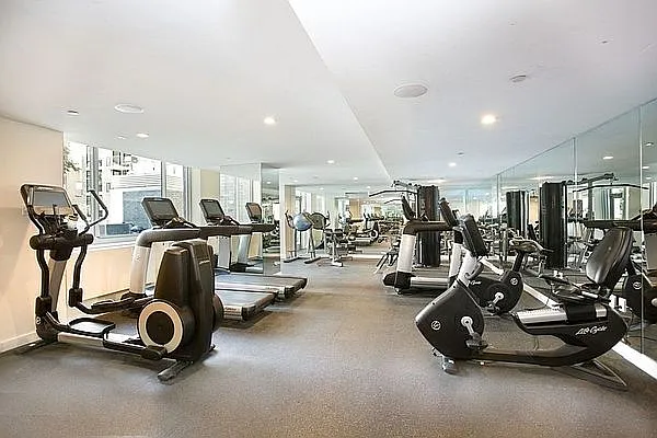 Rented by Kahen Properties | media 28