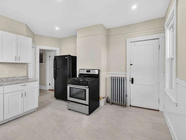64 Topliff St #3 — Photo 23