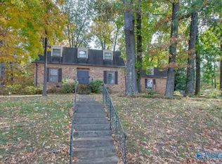 4033 Lucerne Dr SE, Huntsville, AL 35802