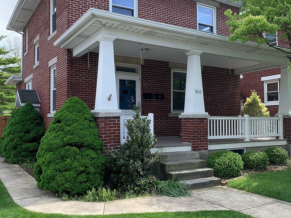 Front of house from Caracas Ave