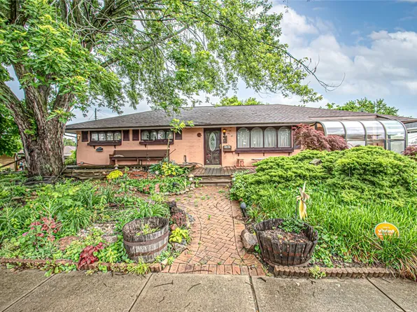 4817 Nelapark Dr, Dayton, OH 45424