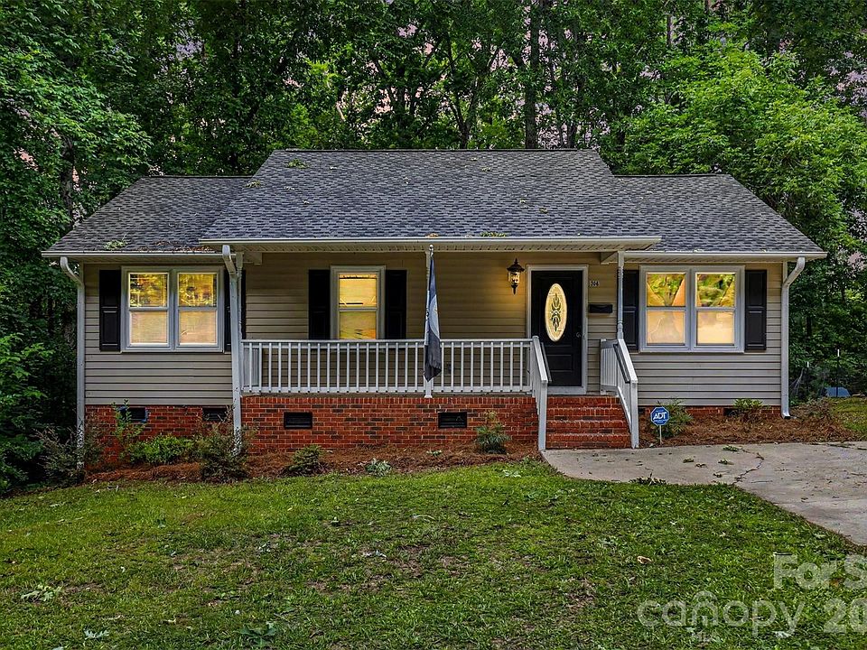1st image of 308 Kershaw St