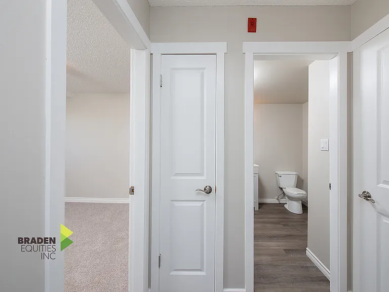 1602 Sherwood Dr — Photo 15