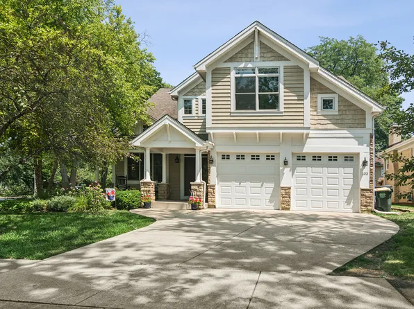 103 S Donald Ave, Arlington Heights, IL 60004
