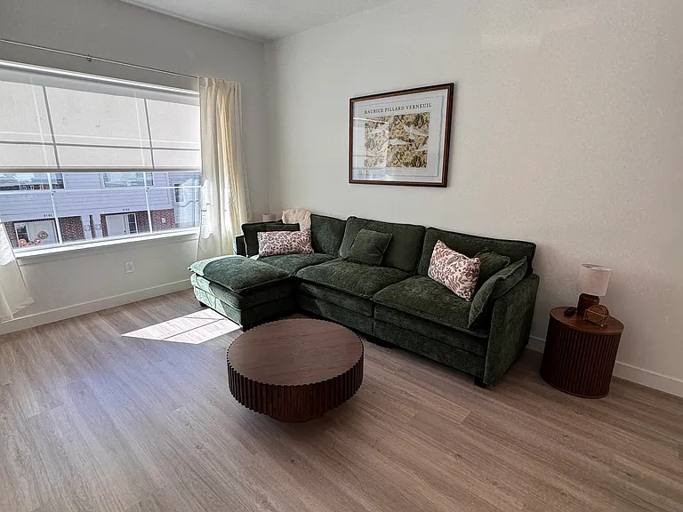 860 Place Townhomes — Photo 23