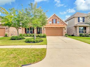 8118 W Pine Creek Bnd, Cypress, TX 77433