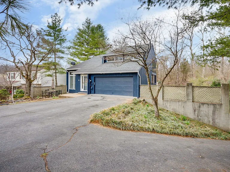 5009 Emerald Dr — Photo 13