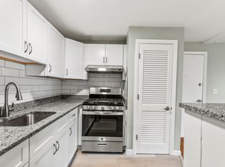 1 Elaine St #21, Hampton, NH 03842