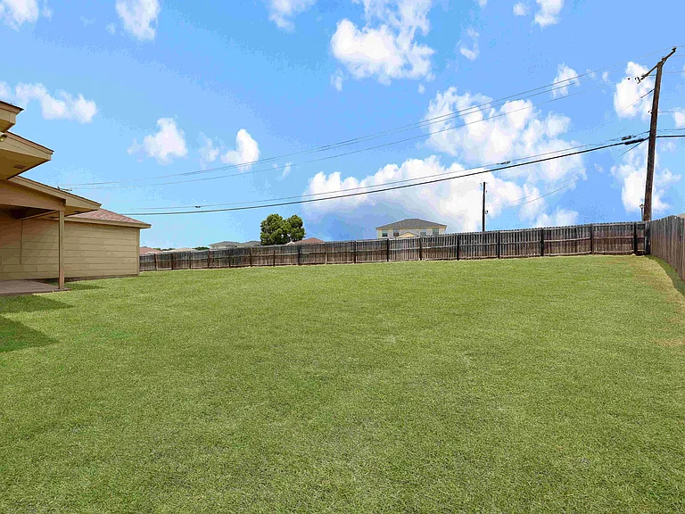 3802 Doffy Dr — Photo 25