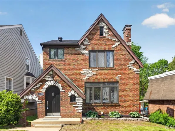 1129 Terrace Dr, Saint Louis, MO 63117