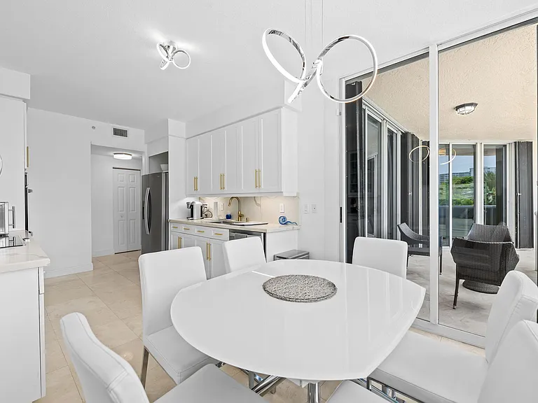 3200 N Ocean Blvd #307 — Photo 19