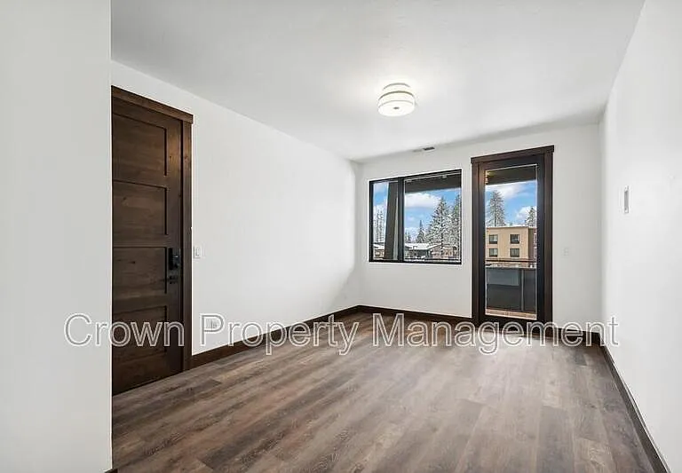 317 Akers Ln #G — Photo 33