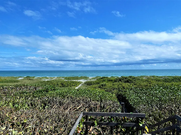 521 S Beach Rd — Photo 23