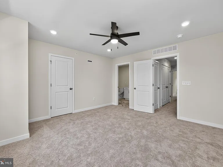 113 Abramo Victor Dr — Photo 17