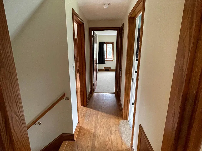 UPSTAIRS HALLWAY, OUTSIDE OF BEDROOMS AND BATHROOM.