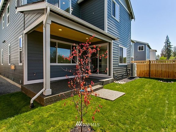 2nd image of 15124 Tyee Drive E #8