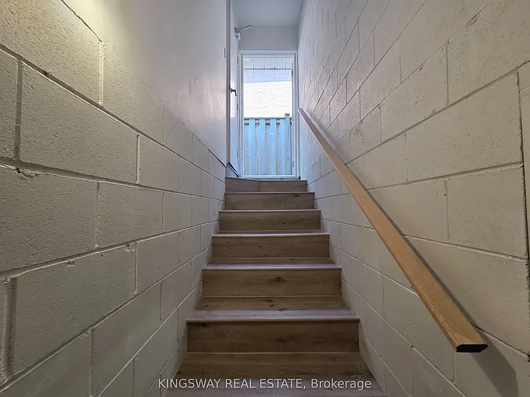 1756 Bridewell Ct #BASEMENT — Photo 2