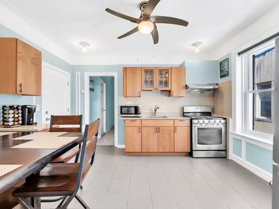 945 77th St, Brooklyn, NY, 11228