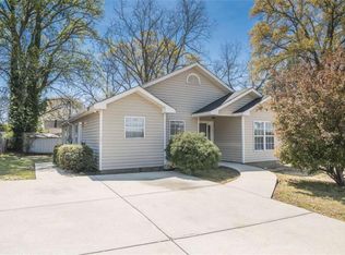 107 Griffith St, Winder, GA 30680