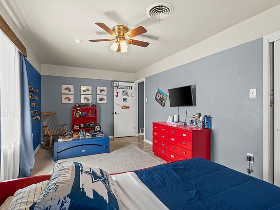 4th image of 603 3rd St