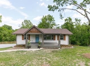 2128 Brookview Dr, Nashville, TN 37214