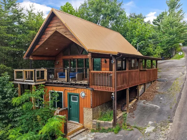 2624 Blanket Mountain Way, Sevierville, TN 37862