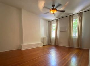 585 Leonard St #1FR, Brooklyn, NY 11222