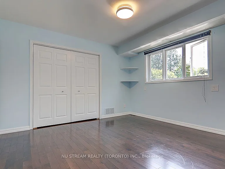 47 Hemingway Cres — Photo 14