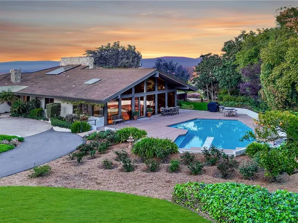 57 Saddleback Rd, Rolling Hills, CA 90274