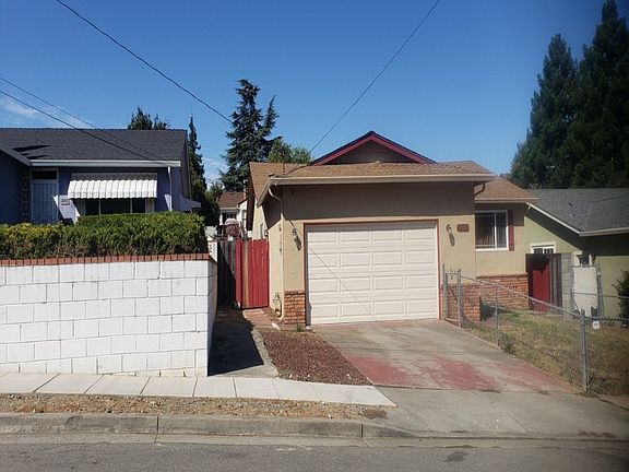 3rd image of 22523 Northview Dr