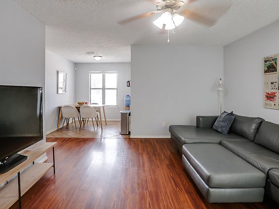 4th image of 6316 29th St