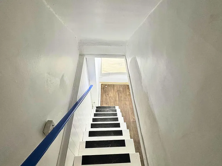 548 Radnor Ave — Photo 33