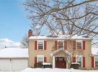 26 Misty Pine Rd, Fairport, NY 14450