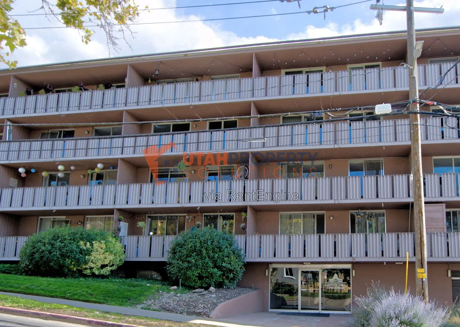 2 bed, 2.0 bath, 933 sqft, $1,995 — Photo 3