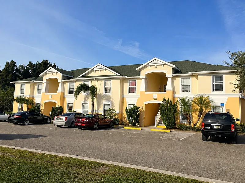 429 Newmont Cir #102