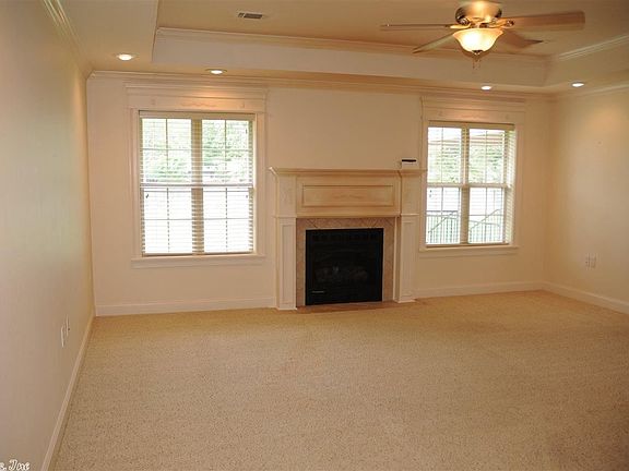 4th image of 305 Billy Davis Dr