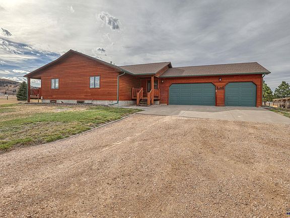 3rd image of 7080 Elk Creek Rd